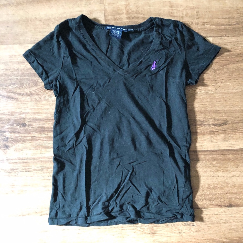 polo v neck